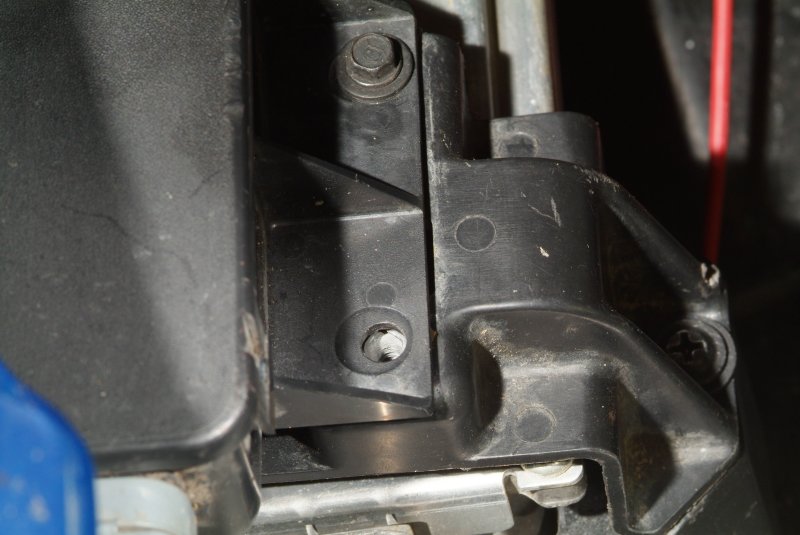 pcm_missing bolt_01.jpg